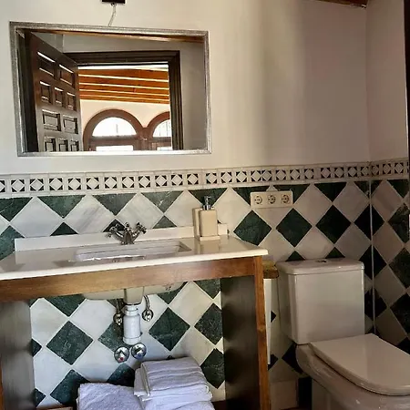 Casa De La Alberzana *